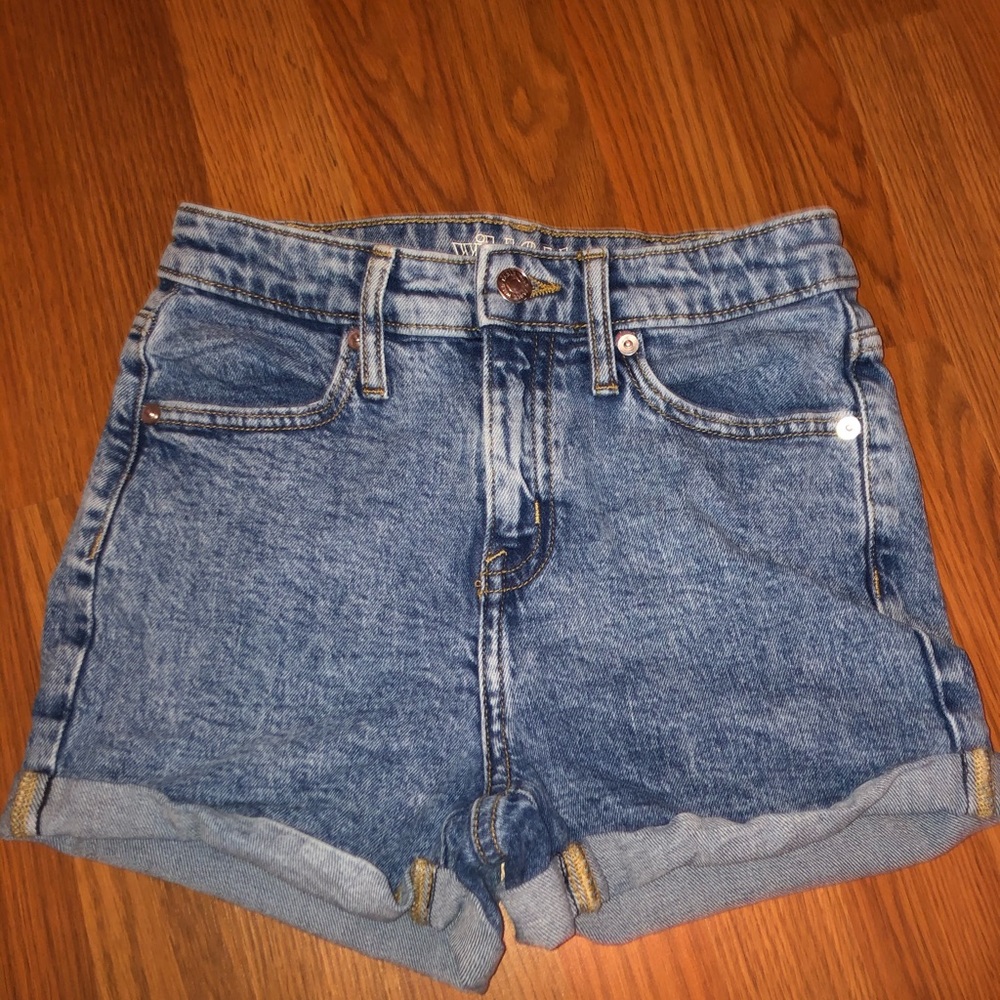 Wild Fable mom jean shorts